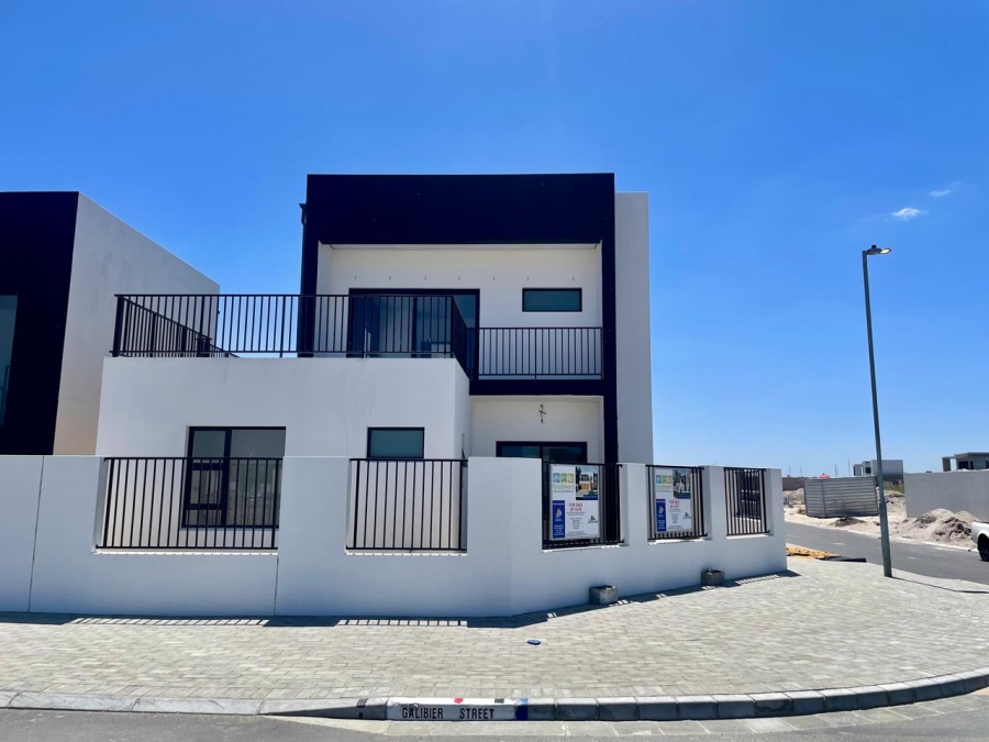 4 Bedroom Property for Sale in Sandown Western Cape